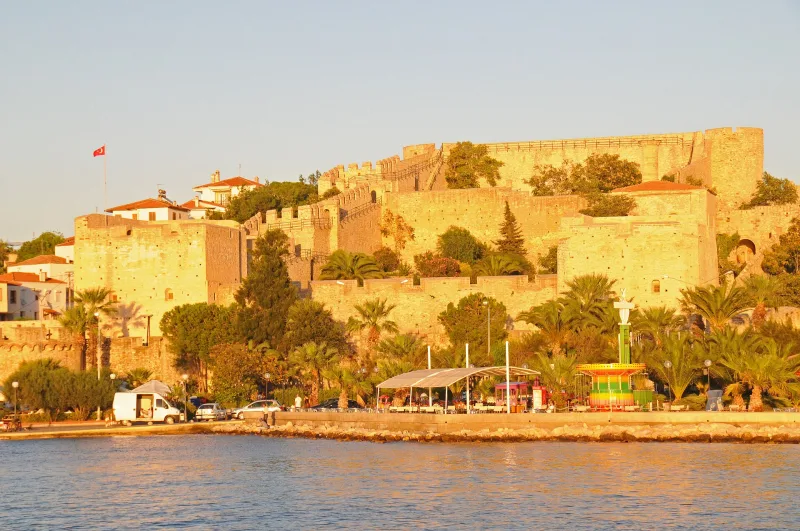 切什梅城堡（Çeşme Castle）——位于爱琴海的一座奥斯曼要塞兼博物馆